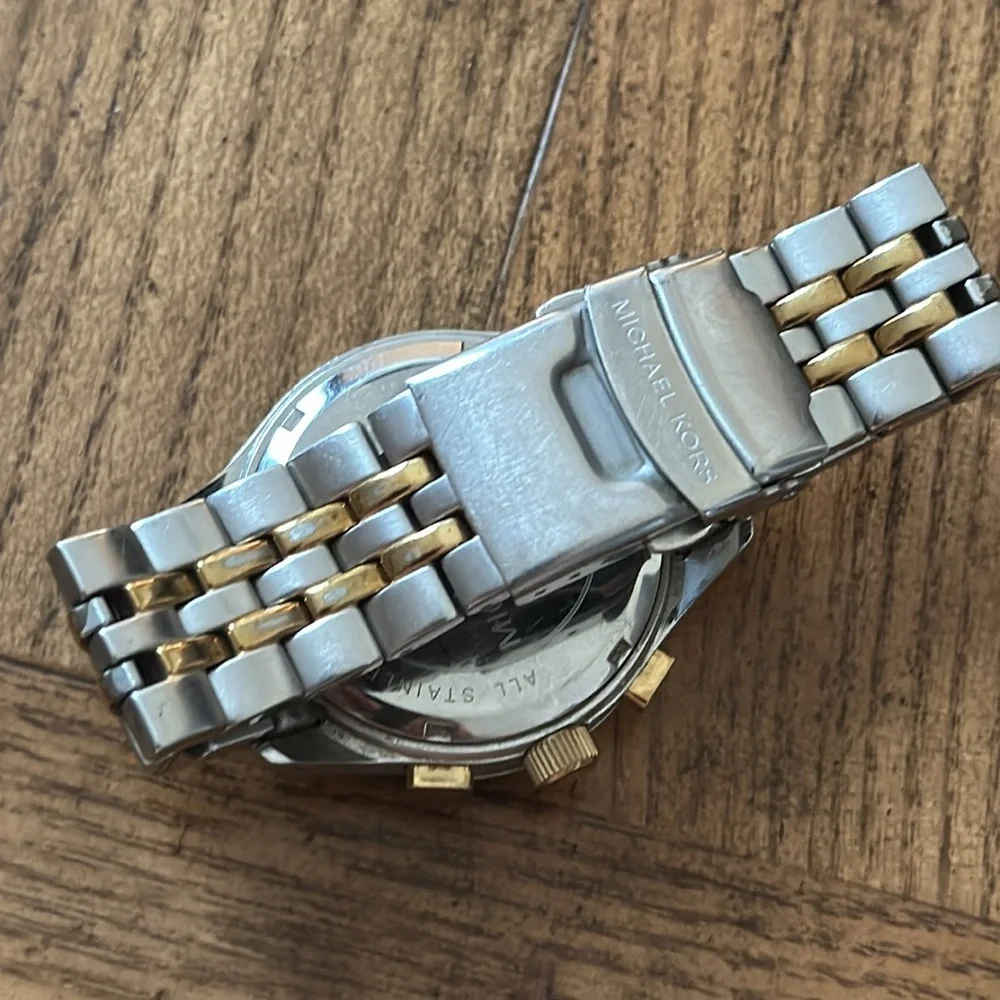 Michael Kors Ritz Watch MK5098 | Repairable damage | small wrist
